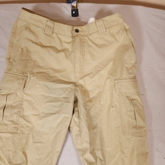 LL Bean Cargo Pants Mens 35x32 (~32x28.5) 100% Cotton Light Yellow RUNS SMALL - Picture 10 of 15